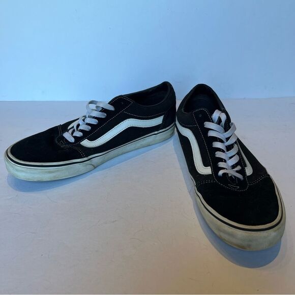 Vans Men's Black and White Sneakers Off the Wall Size 11 - Picture 1 of 9